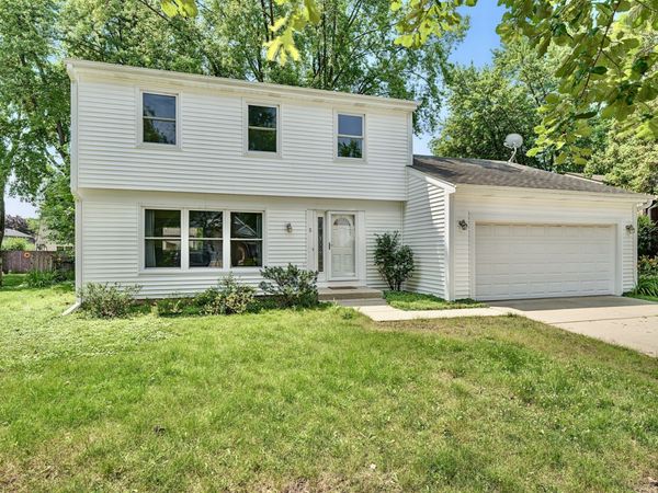 5 Keswick Lane , Vernon Hills, IL 60061