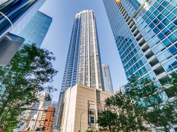 512 N Mcclurg Court, Unit 507, Chicago, IL 60611