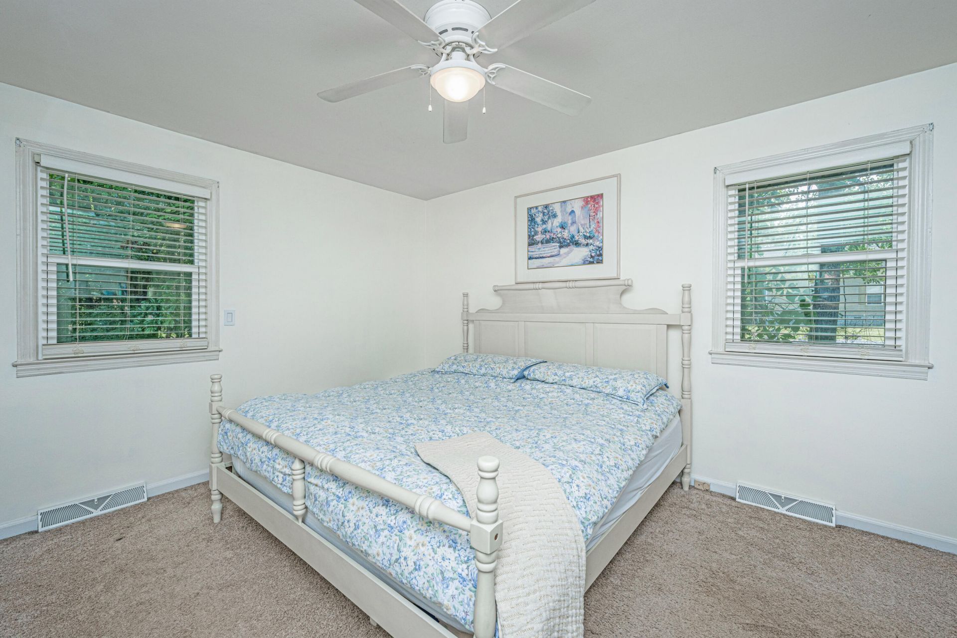 118 N Winter Street Photo 11
