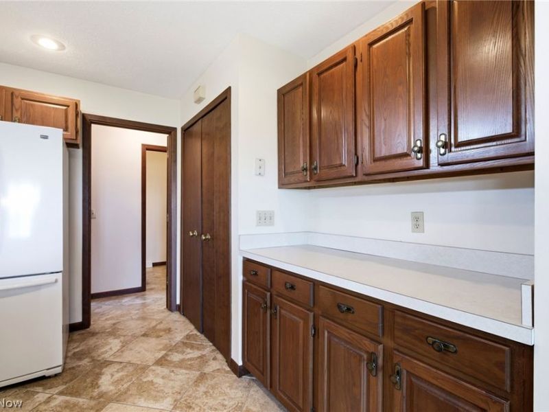4502 Edgewater Drive, Sheffield Lake, OH 44054 Photo 12