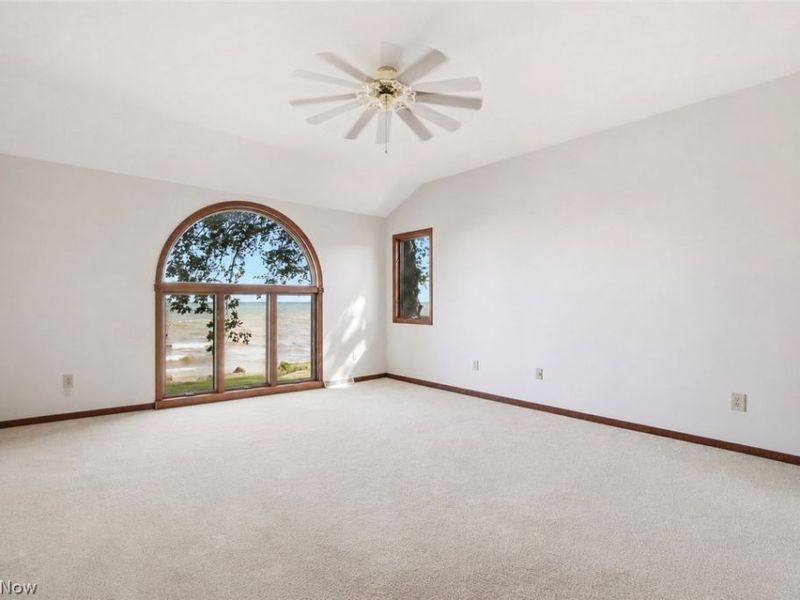 4502 Edgewater Drive, Sheffield Lake, OH 44054 Photo 17