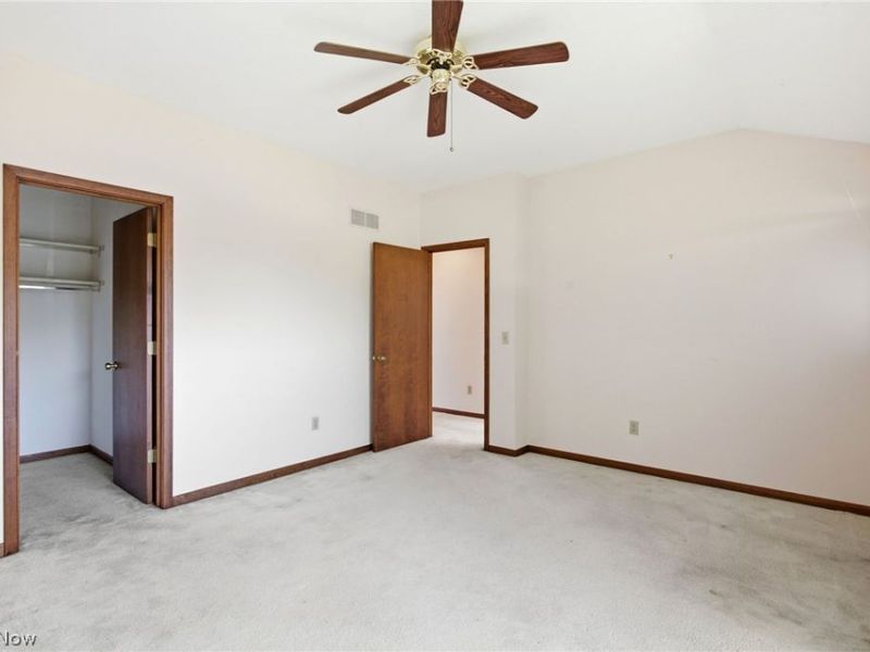 4502 Edgewater Drive, Sheffield Lake, OH 44054 Photo 25