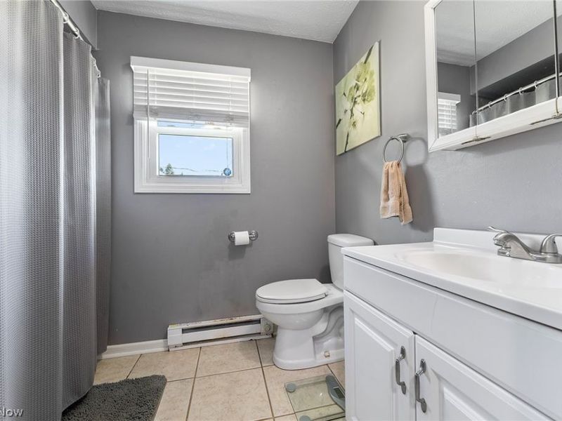 5566 Madrid Drive, Austintown, OH 44515 Photo 18