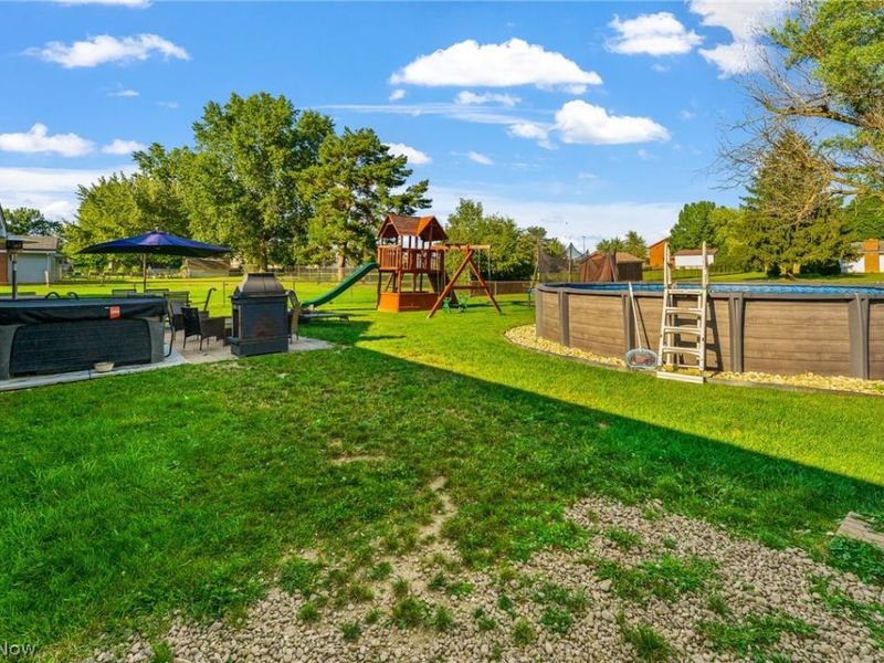 5566 Madrid Drive, Austintown, OH 44515 Photo 19