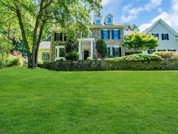 49 Parker Rd, Chester, NJ 07930