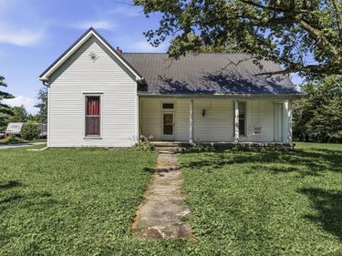 1001 Bowling Green Road , Franklin, KY 42134