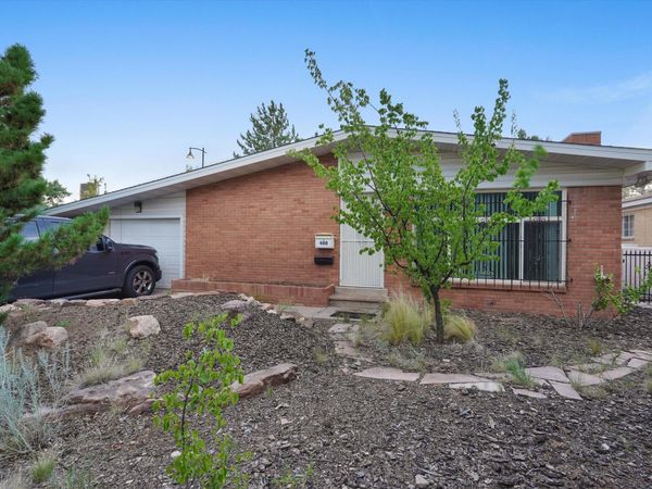 400 Sierra Drive SE, Albuquerque, NM 87108