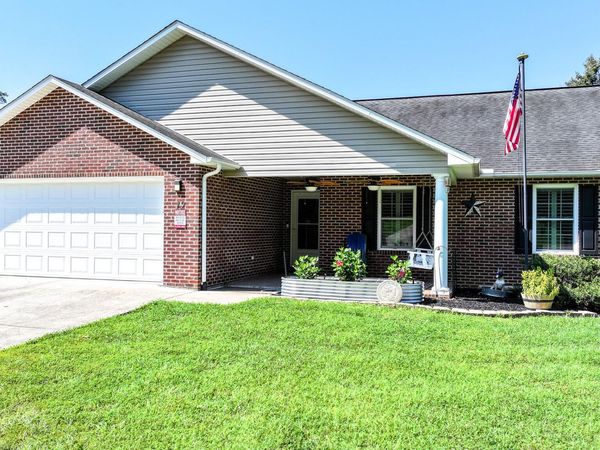 12 Grace Drive, Greeneville, TN 37745