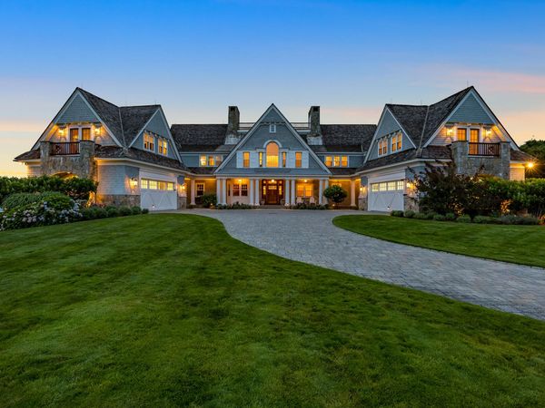 12 Foxcroft Lane, East Sandwich, MA 02537