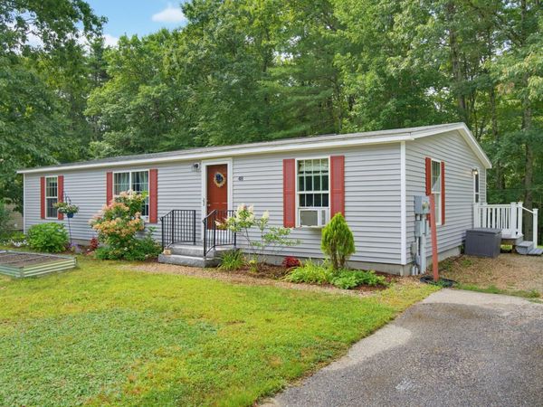 48 Sparrow Drive, Barrington, NH 03825