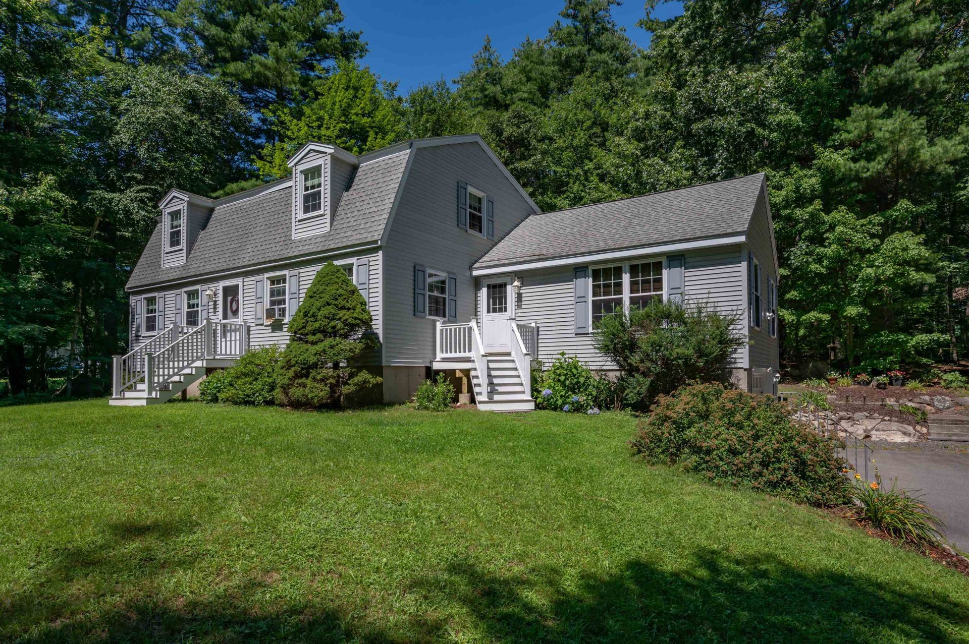 6 Merlin Place, Londonderry, NH 03053 Main Photo