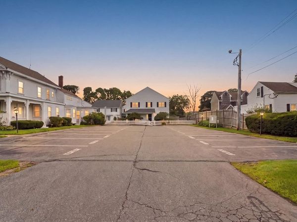 48 Camp St, Unit 2, Barnstable, MA 02601
