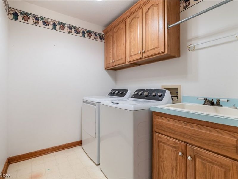 3472 Deer Trace Avenue NW, Canton, OH 44708 Photo 15