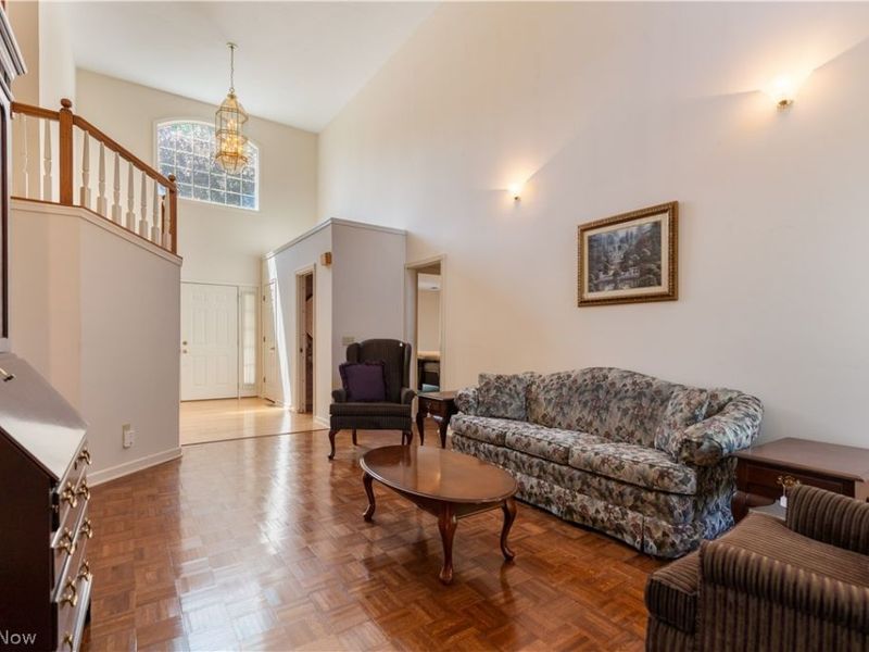 3472 Deer Trace Avenue NW, Canton, OH 44708 Photo 7