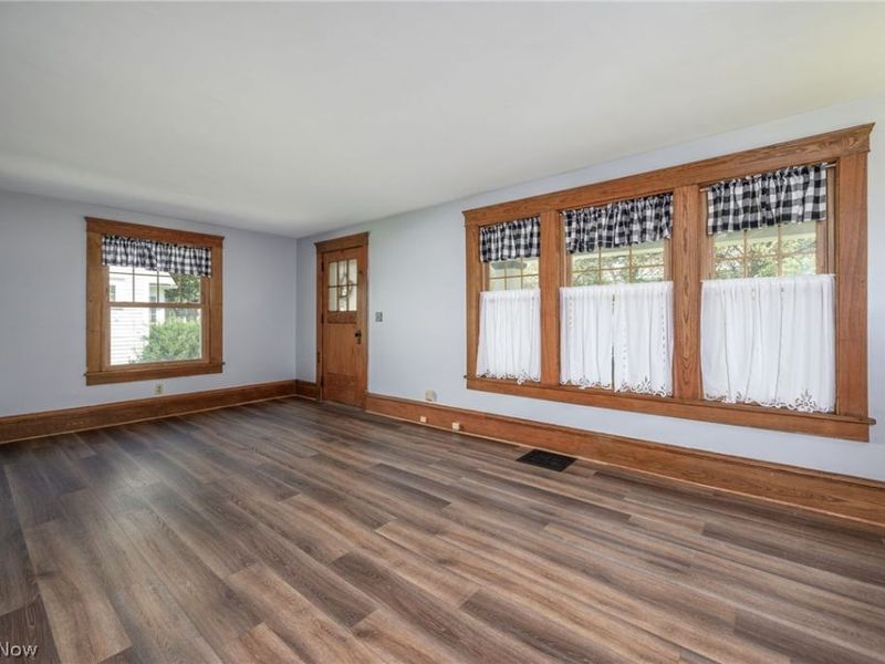 246 Lawrence Street, Ravenna, OH 44266 Photo 10