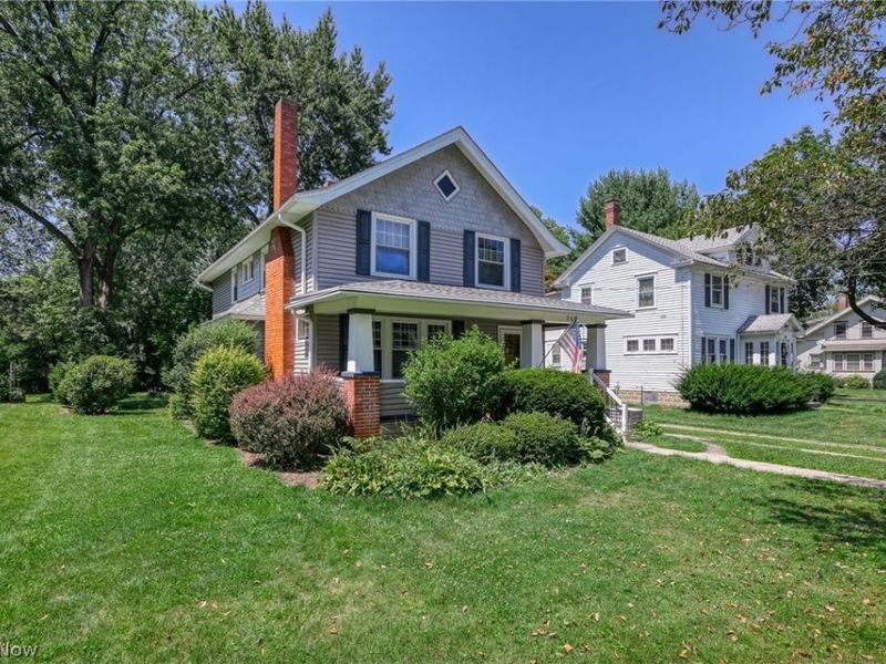 246 Lawrence Street, Ravenna, OH 44266 Photo 2