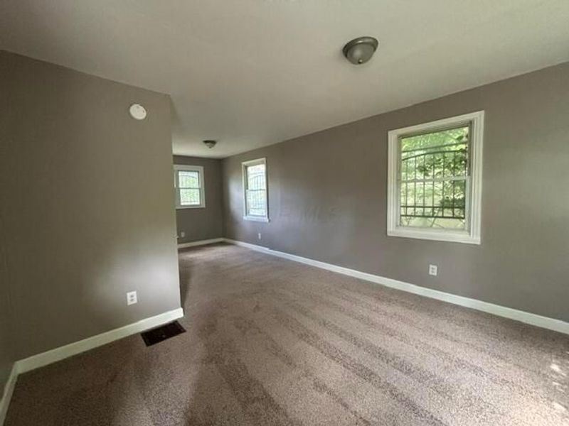 1134 E 23rd Avenue , Columbus, OH 43211 Photo 3