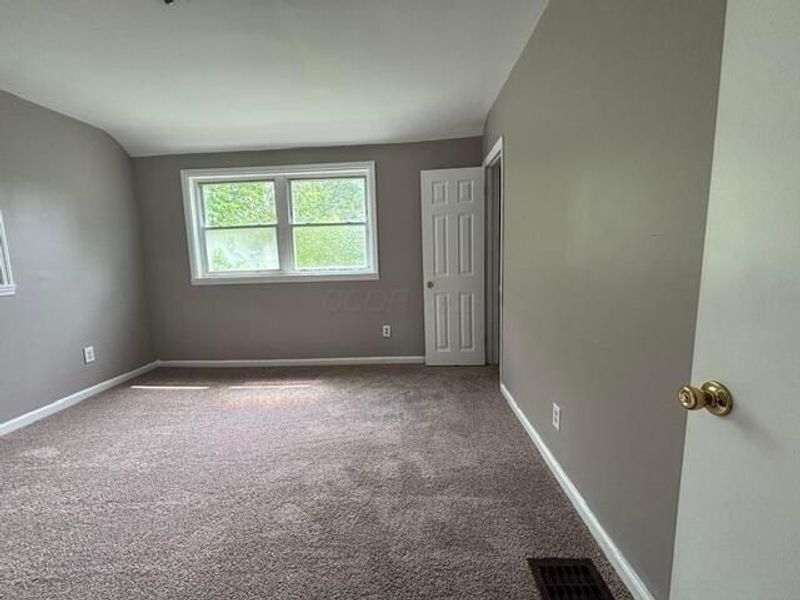 1134 E 23rd Avenue , Columbus, OH 43211 Photo 8