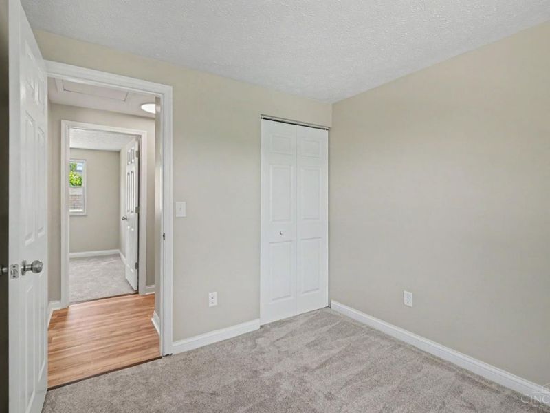 1492 Kingsbury Drive, Forest Park, OH 45240 Photo 19