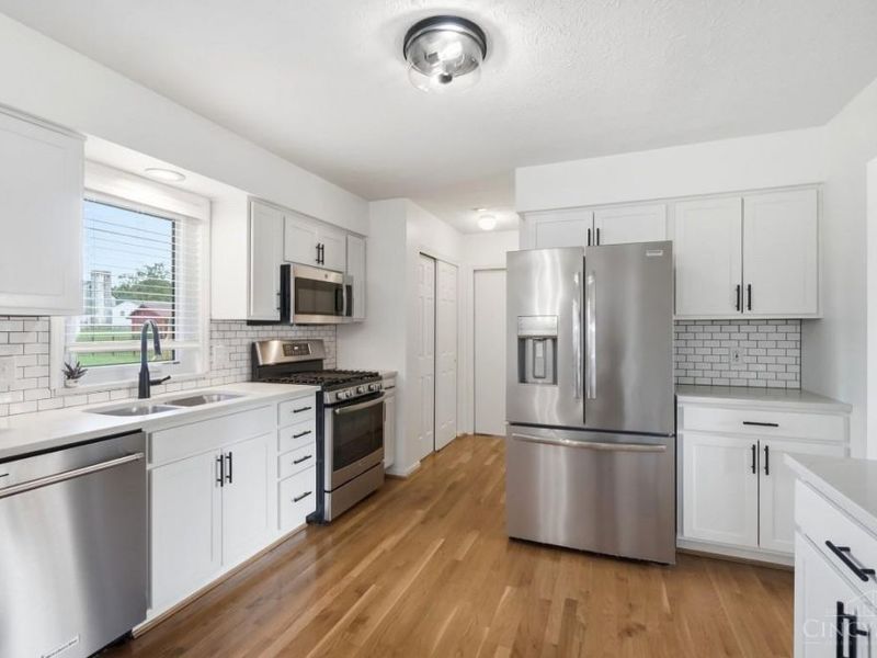 7857 Bayer Drive, West Chester, OH 45069 Photo 18