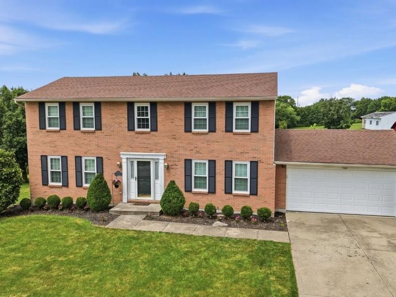 7857 Bayer Drive, West Chester, OH 45069 Photo 2