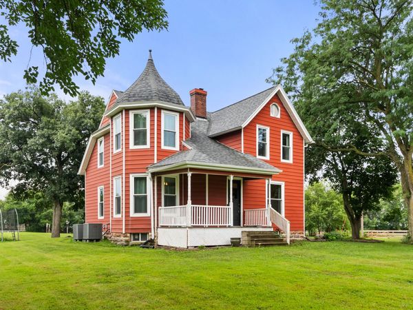 19562 N Avenue, Minburn, IA 50167