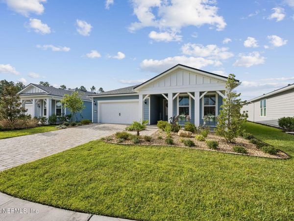 482 CONTINUUM Loop, Yulee, FL 32097