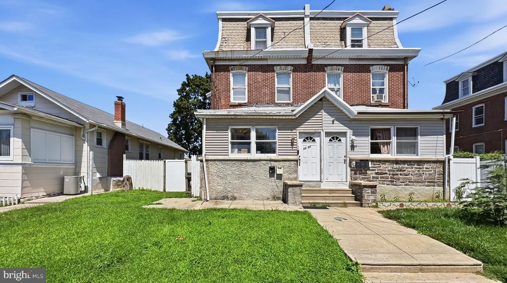 1127 Cottman Avenue, Philadelphia, PA 19111 Main Photo