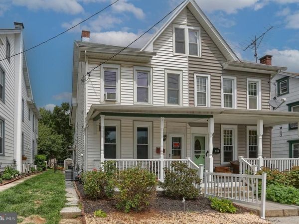337 E MAPLE STREET , ANNVILLE, PA 17003