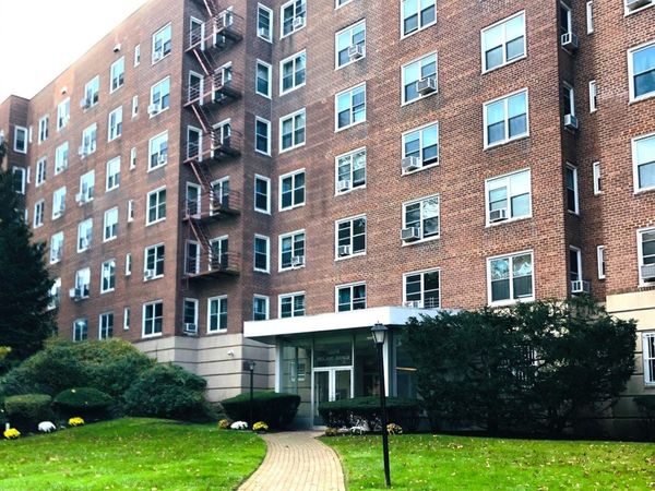1304 Midland Avenue, Unit A43, Yonkers, NY 10704