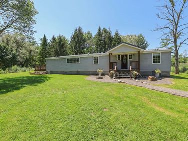 4279 Blue Creek Road, Munnsville, NY 13409