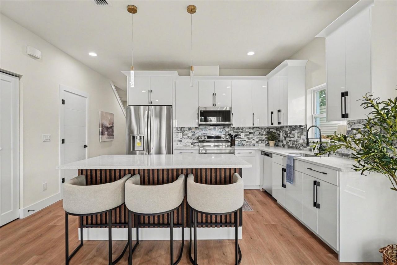 3601 N 52nd Street, Tampa, FL 33619 Photo