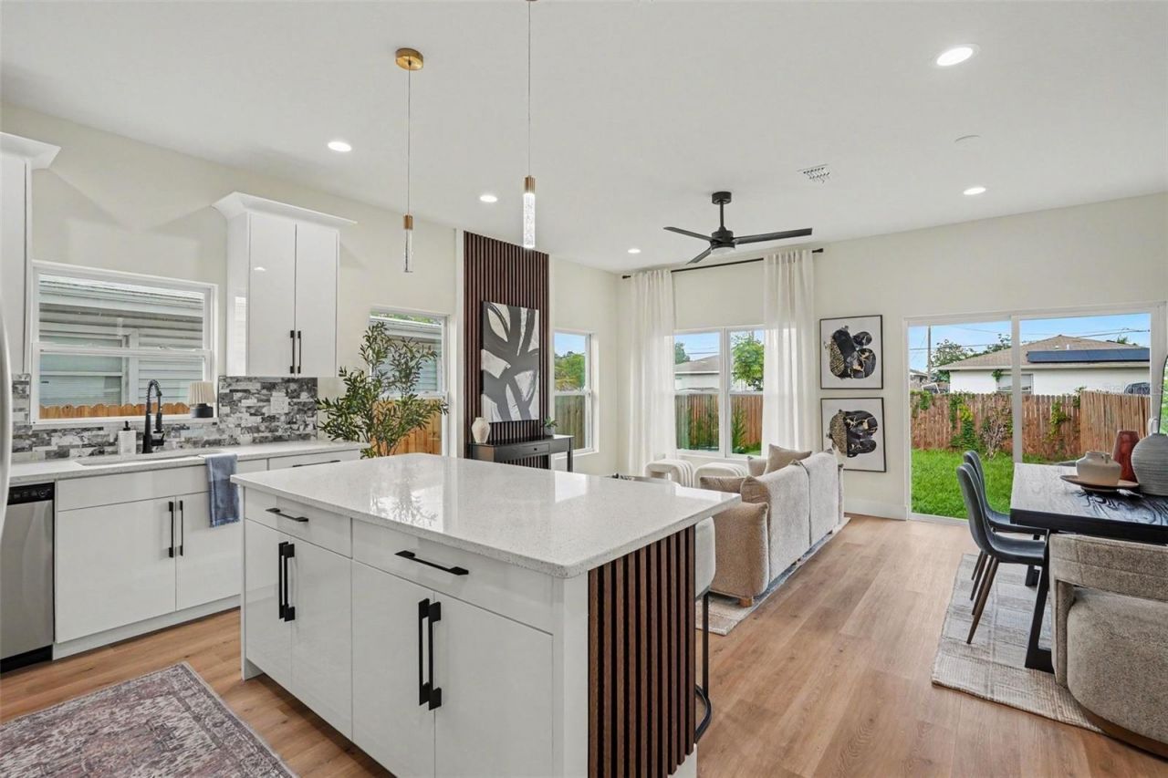 3601 N 52nd Street, Tampa, FL 33619 Photo