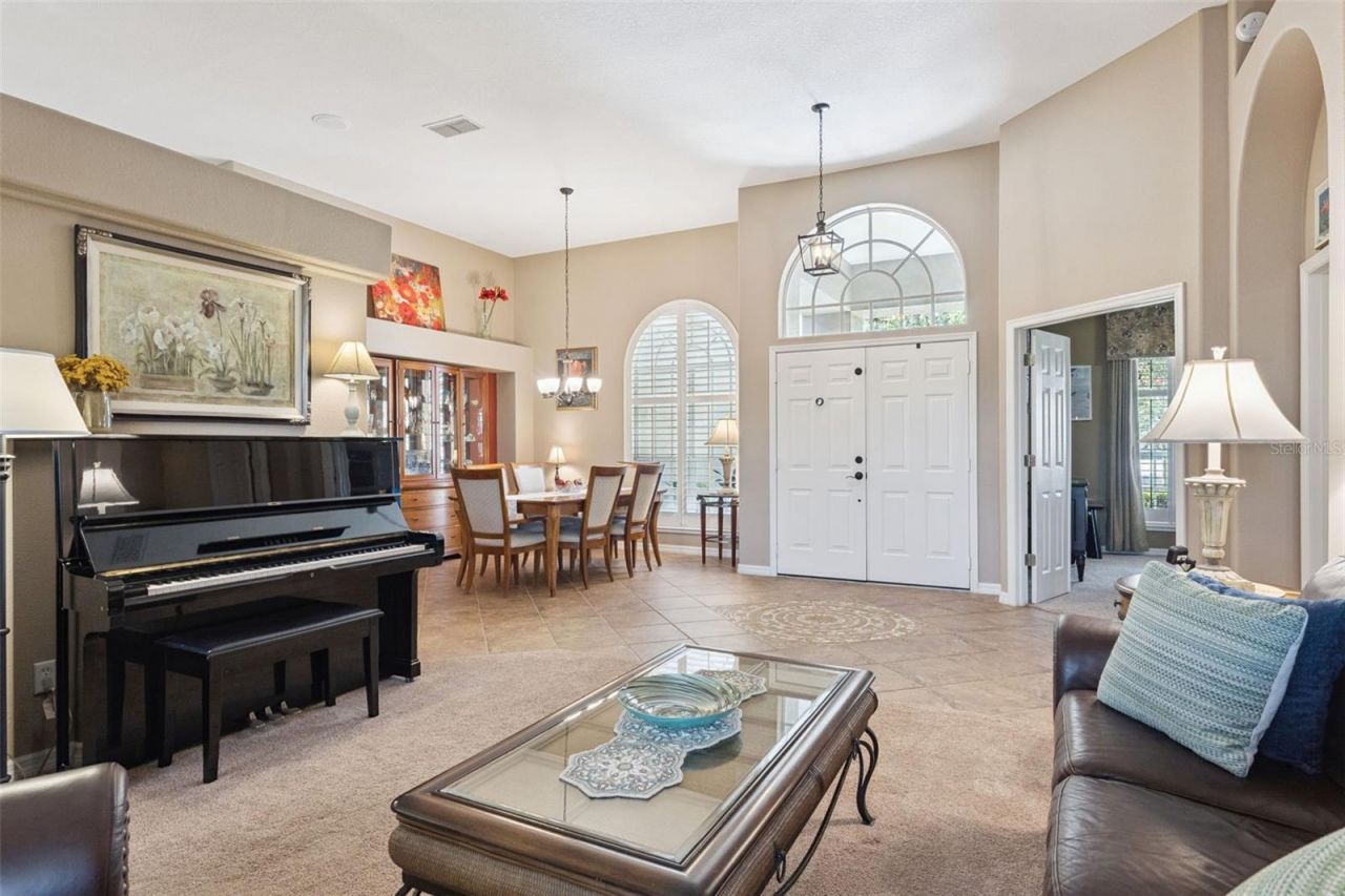 3739 Winding Lake Circle, Orlando, FL 32835 Photo