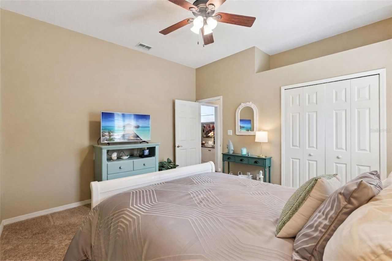 3739 Winding Lake Circle, Orlando, FL 32835 Photo