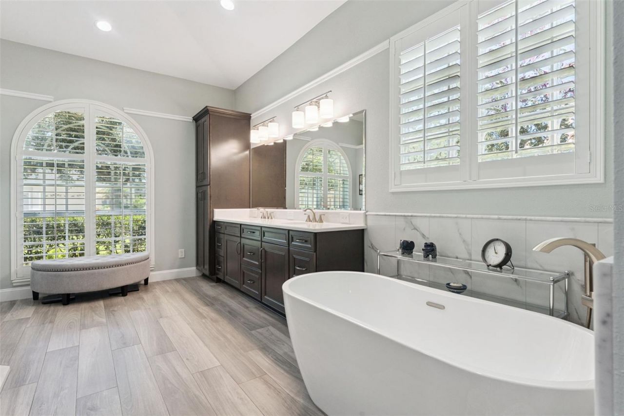 3739 Winding Lake Circle, Orlando, FL 32835 Photo