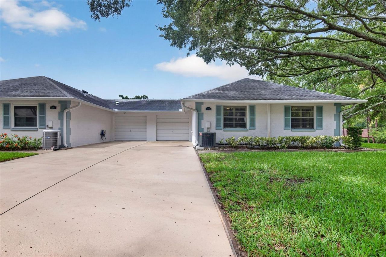 1275 Stonehaven Lane, Dunedin, FL 34698 Photo