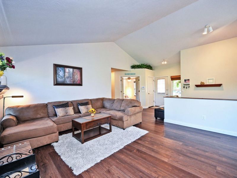 813 Valley Trails Drive, Villa Hills, KY 41017 Photo 7
