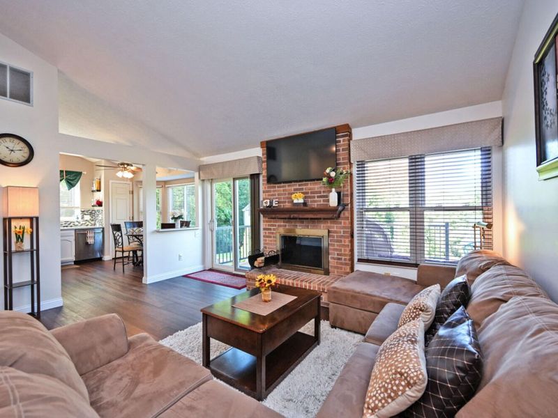 813 Valley Trails Drive, Villa Hills, KY 41017 Photo 8