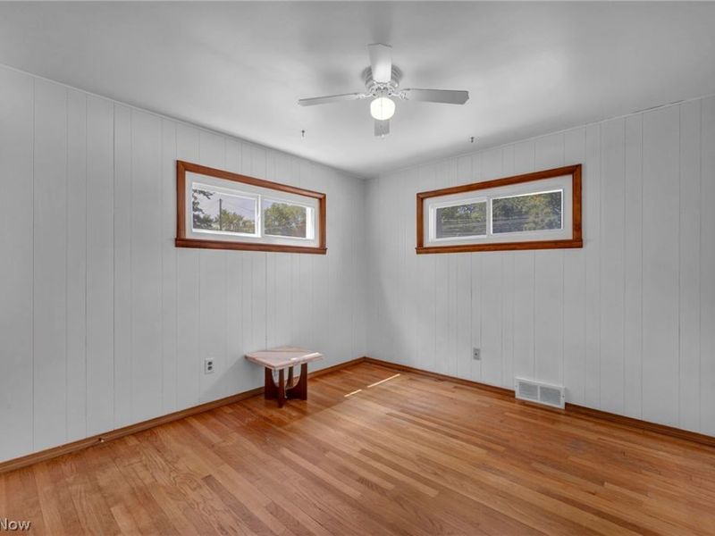 6033 Stearns Road, North Olmsted, OH 44070 Photo 27