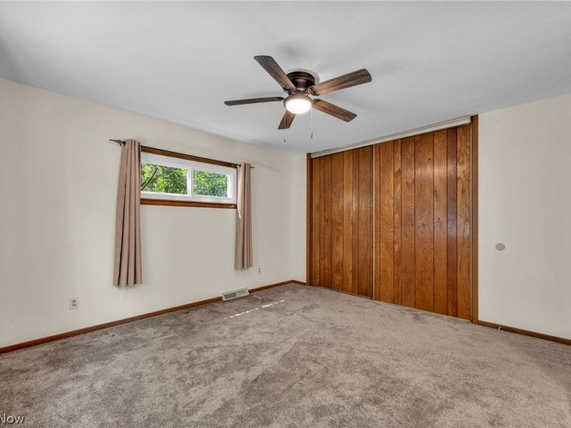 6033 Stearns Road, North Olmsted, OH 44070 Photo 34