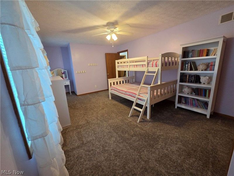 11227 William Penn Avenue NE, Hartville, OH 44632 Photo 15