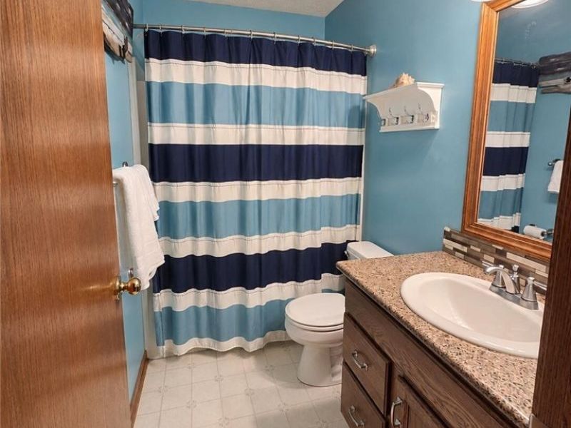 11227 William Penn Avenue NE, Hartville, OH 44632 Photo 18