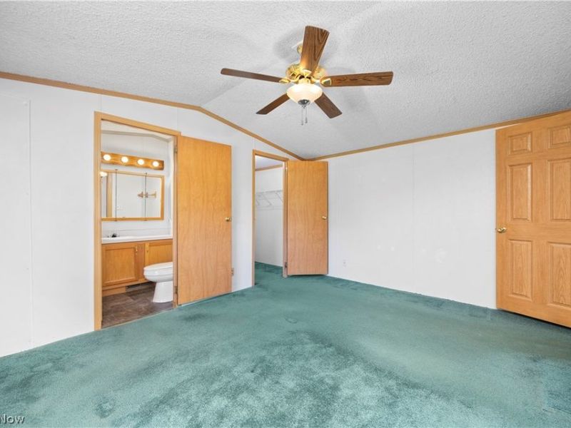35157 Center Ridge Road , Unit 150, North Ridgeville, OH 44039 Photo 2