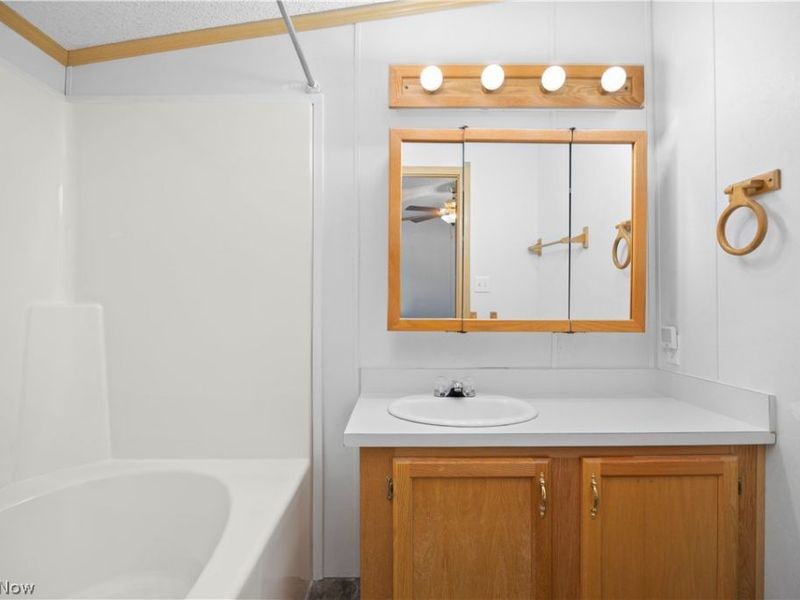 35157 Center Ridge Road , Unit 150, North Ridgeville, OH 44039 Photo 7