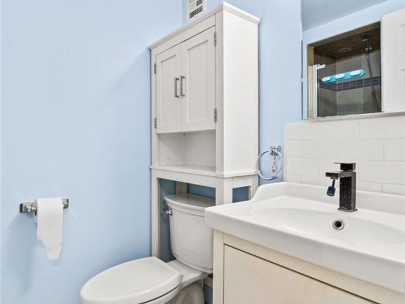 21860 River Oaks Drive, Unit 2G, Rocky River, OH 44116 Photo 15