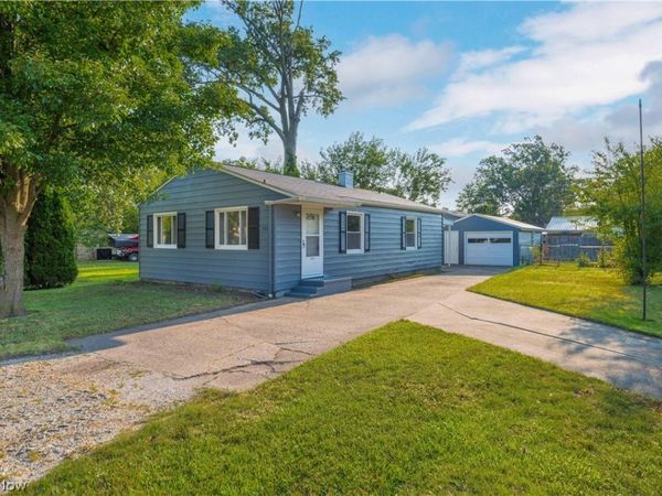 321 Overlook Road , Vermilion, OH 44089