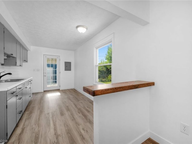 321 Overlook Road, Vermilion, OH 44089 Photo 14