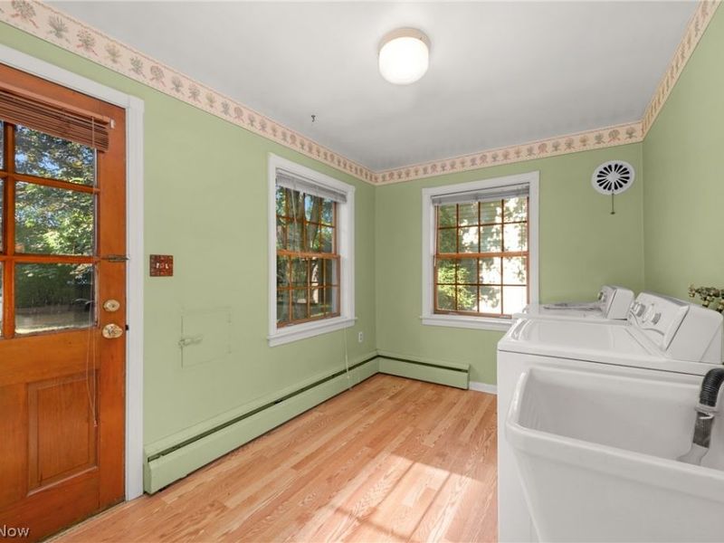 4820 W 211th Street, Fairview Park, OH 44126 Photo 22