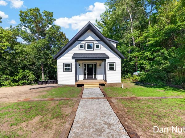 12466 S Maple Island Road, Twin Lake, MI 49457